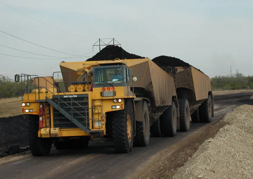 Understanding Tandem Trucks: Definition, History, and Applications