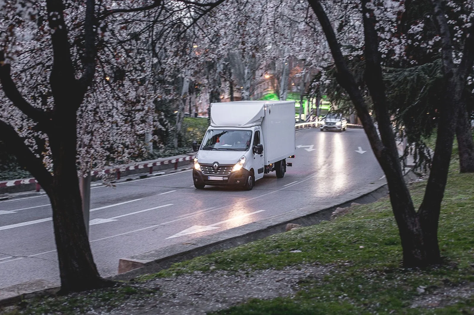Top Truck Driver Recruiting Strategies Powered by Technology